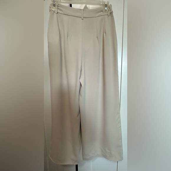 Love, Bonito Cream Wide-Leg Trousers size‎ 4 - Picture 2 of 10